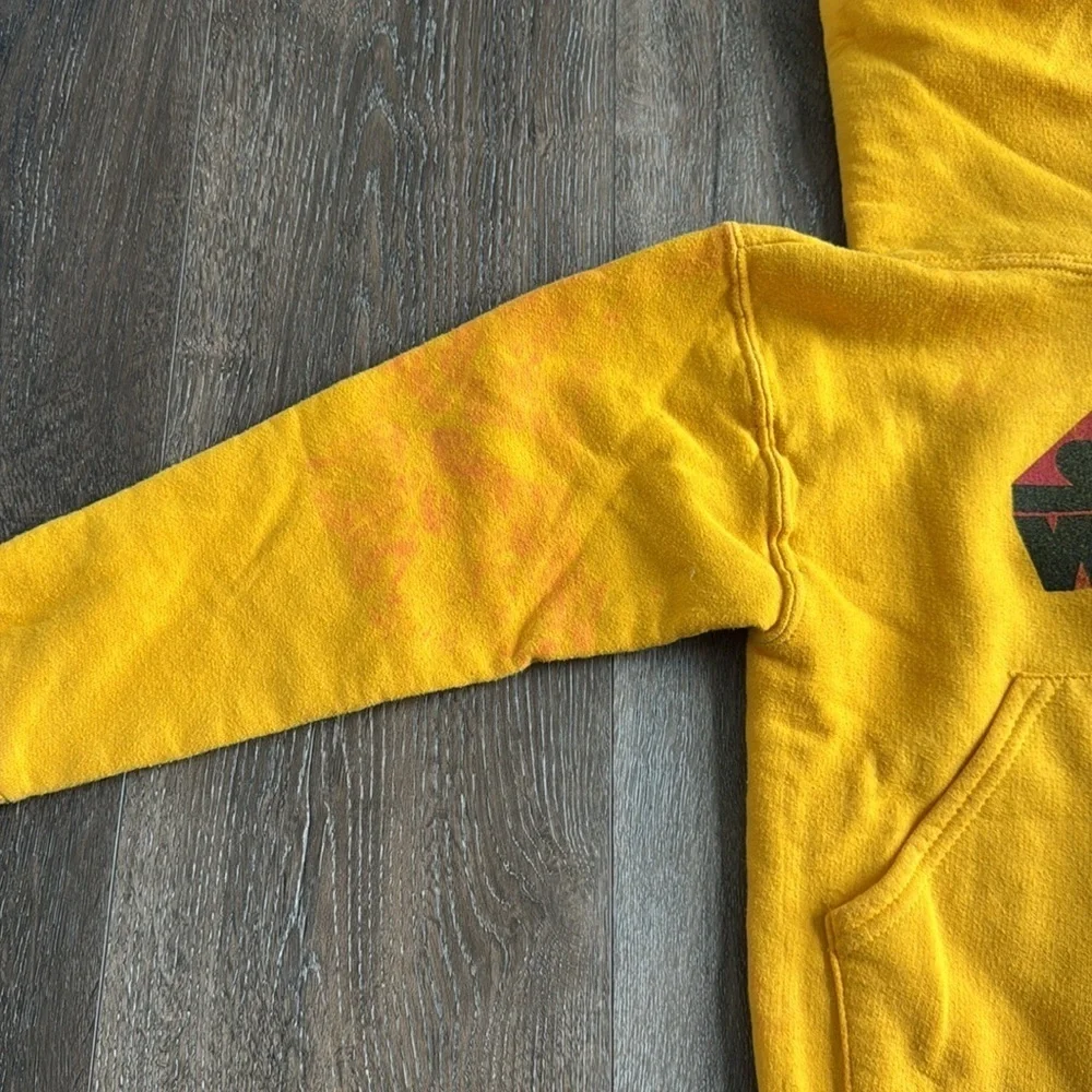 Star Wars Vintage Sweatshirt. Youth size small (6/8). Jerzee brand.